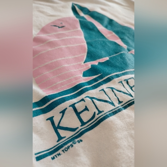 80's VINTAGE White Long Sleeve Cropped Tee with Sailboat Design | Wicked Style - Picture 7 of 10